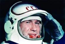 进行太空行走的第一个人阿列克谢·列昂诺夫去世