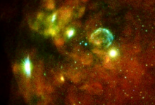 新望远镜揭示了爆炸前30年的超新星产生的冲击波