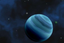 模拟解释了具有偏心近距离轨道的巨型系外行星