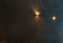 在一个拥有约3000亿颗恒星的星系中 ESA哈勃太空望远镜只捕获了极少数的一两个