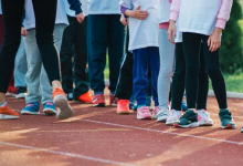 小学采用每日一英里计划以鼓励更健康的生活方式
