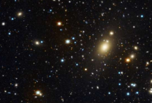 重磅炸弹在Abell 85中央星系的心脏