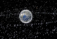 ESA正在发射一个太空垃圾收集器来收集轨道上的碎片
