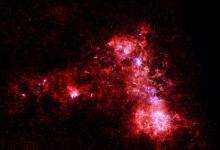 研究发现WISE1013+6112是最会发光的红外星系之一