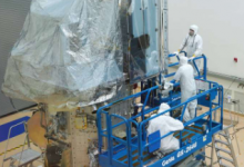 Landsat 9的两种科学仪器已安装在航天器上