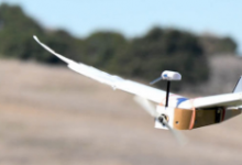 鸽子启发的无人机弯曲翅膀使其更加敏捷
