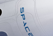 SpaceX乘员龙胶囊指甲在飞行中止测试