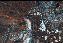 火星侦察轨道器捕获了尤文泰查斯玛北部的平原的惊人图像