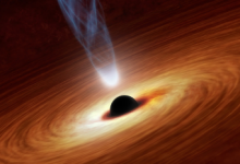 超大质量黑洞是如何形成并释放强大喷气机的
