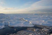 新研究解释了南极海冰流失的原因
