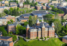 西弗吉尼亚大学已将秋季学费支付的截止日期推迟了一个月
