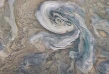 富含氨的冰雹揭示了木星的天气