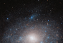 哈勃望远镜发现暗物质丰富的螺旋星系