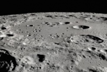 研究发现月球上的水比我们想象的更普遍
