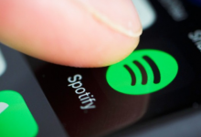 Apple Watch上的Spotify应用现在可以直接播放音乐