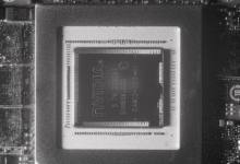 红外摄影师分享Nvidia 3000系列GA102硅芯片的压模照片