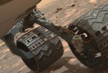 好奇号火星车可以扔掉一个坏掉的轮子继续探索
