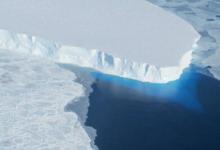 南极洲的裂缝可能会导致不稳定的冰架崩溃
