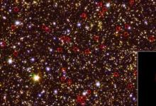 宇航局的斯皮策发现早期星系比预期的要亮