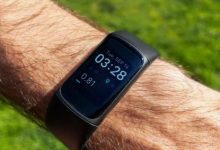 Fitbit 的最新健身追踪器 Charge 5 现已上市