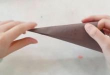 如何手工制作三维圣诞树