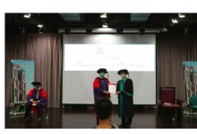 香港城市大学专业进修学院庆祝毕业生