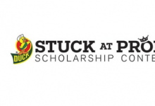 2月22日DUCK品牌的第22届年度卡在PROM赛奖励有大学奖学金的创意学生